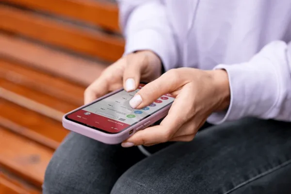 iOS 26 Features Explained for Everyday iPhone Users